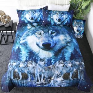 3-Piece Blue Night Sky Wolf Pack Duvet Cover Set